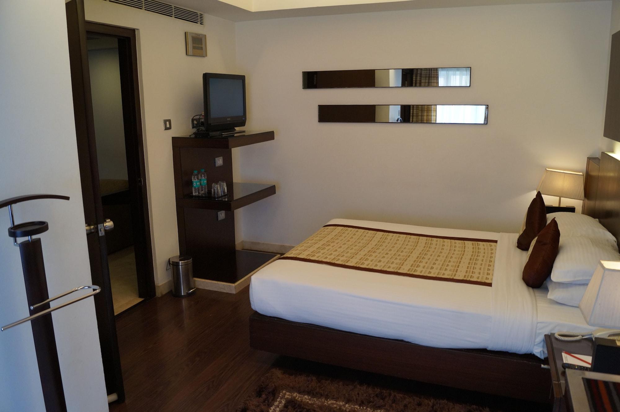 The President Hotel Μπανγκαλόρ Εξωτερικό φωτογραφία