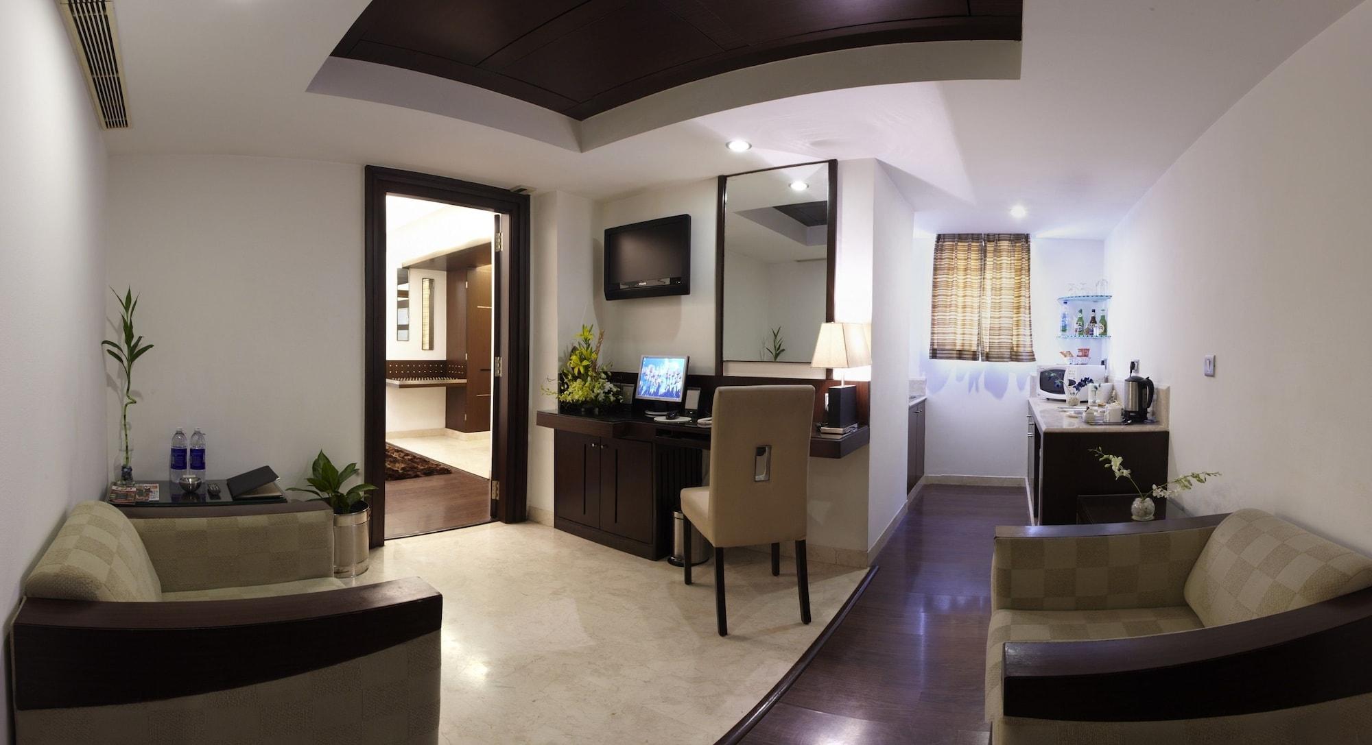 The President Hotel Μπανγκαλόρ Εξωτερικό φωτογραφία