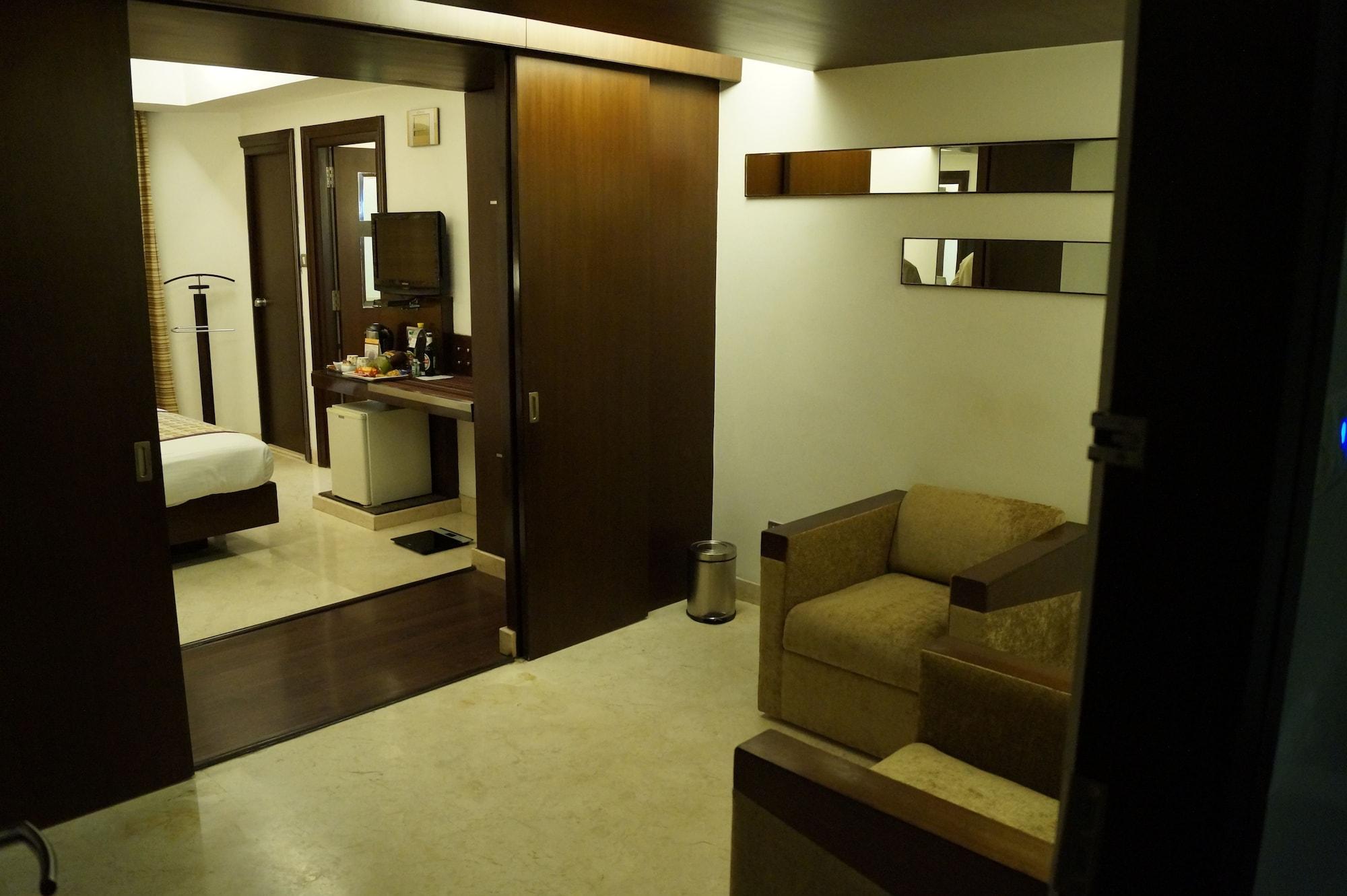 The President Hotel Μπανγκαλόρ Εξωτερικό φωτογραφία