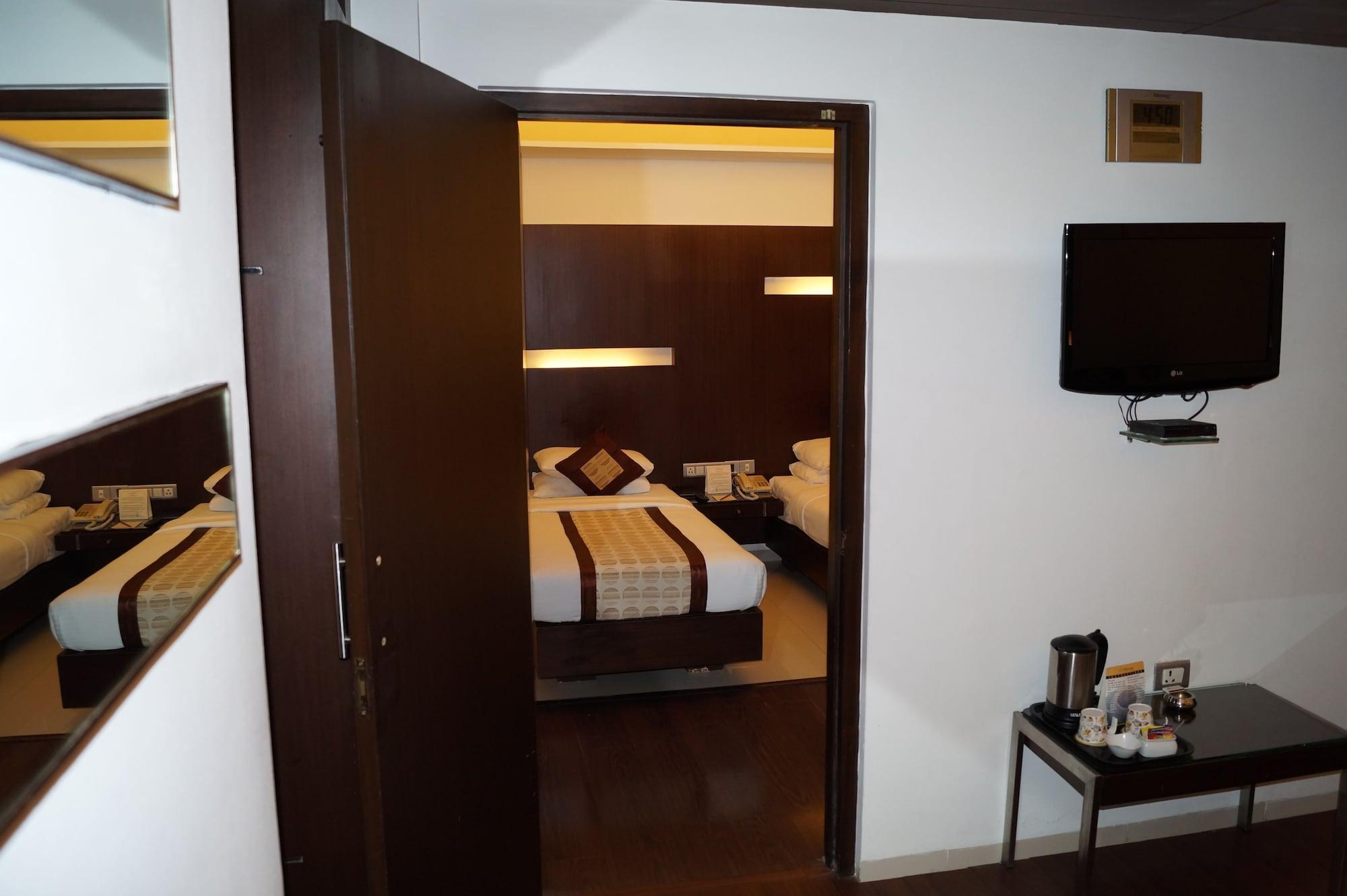 The President Hotel Μπανγκαλόρ Εξωτερικό φωτογραφία