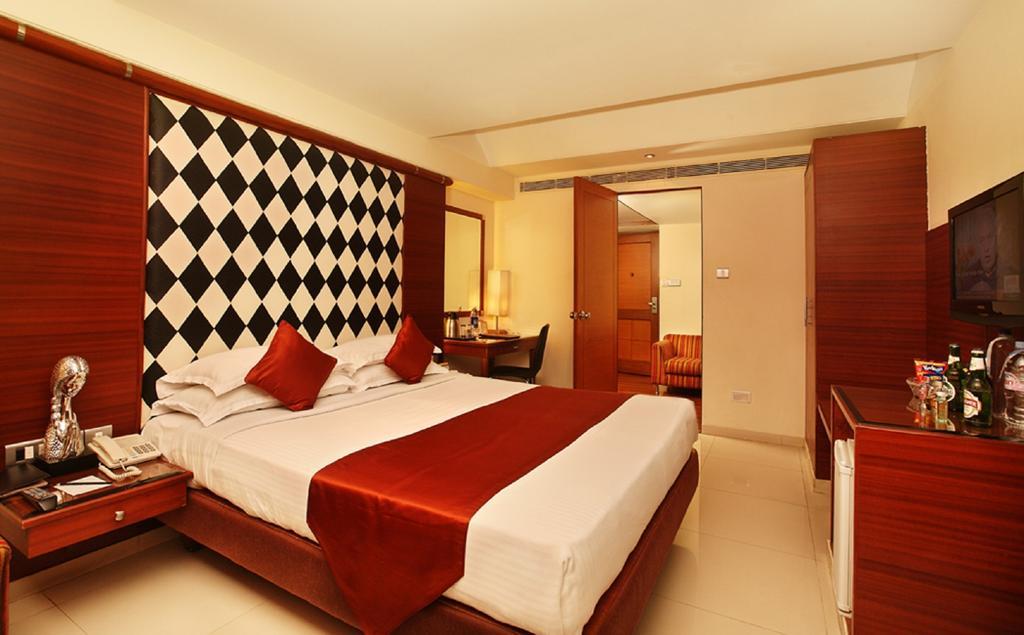The President Hotel Μπανγκαλόρ Εξωτερικό φωτογραφία